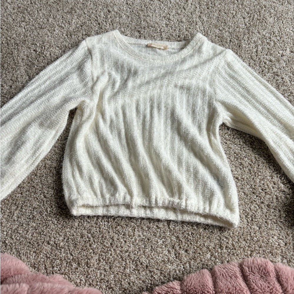 ALTARD STATE SWEATER SIZE SMALL